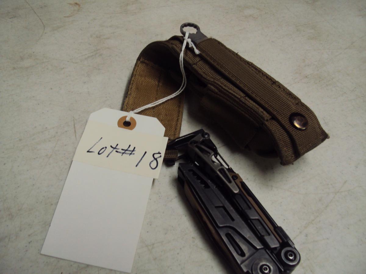 LEATHERMAN MULTI-TOOL WITH HOLSTER AND AR TOOL