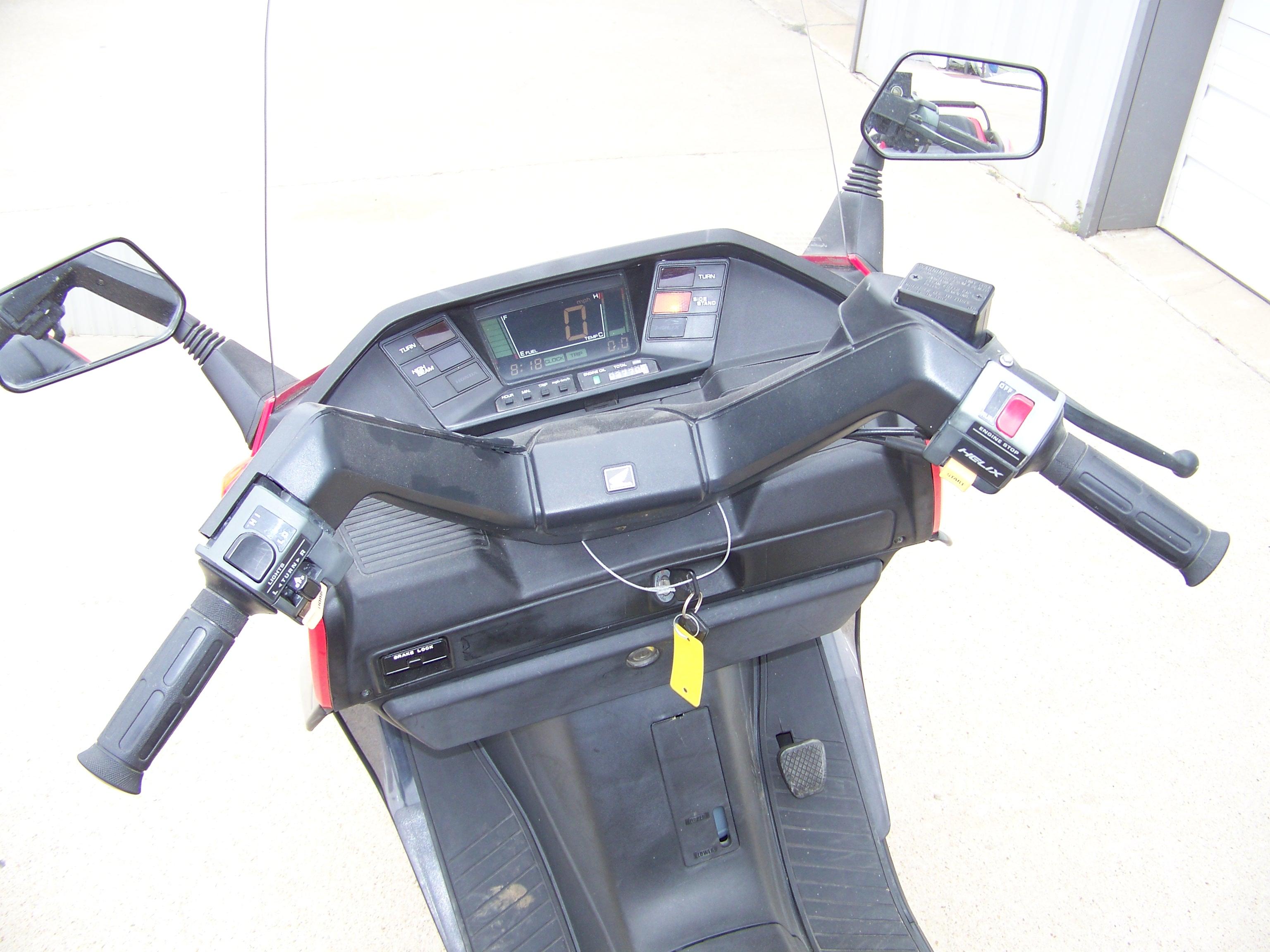 2006 Honda Helix MotorScooter