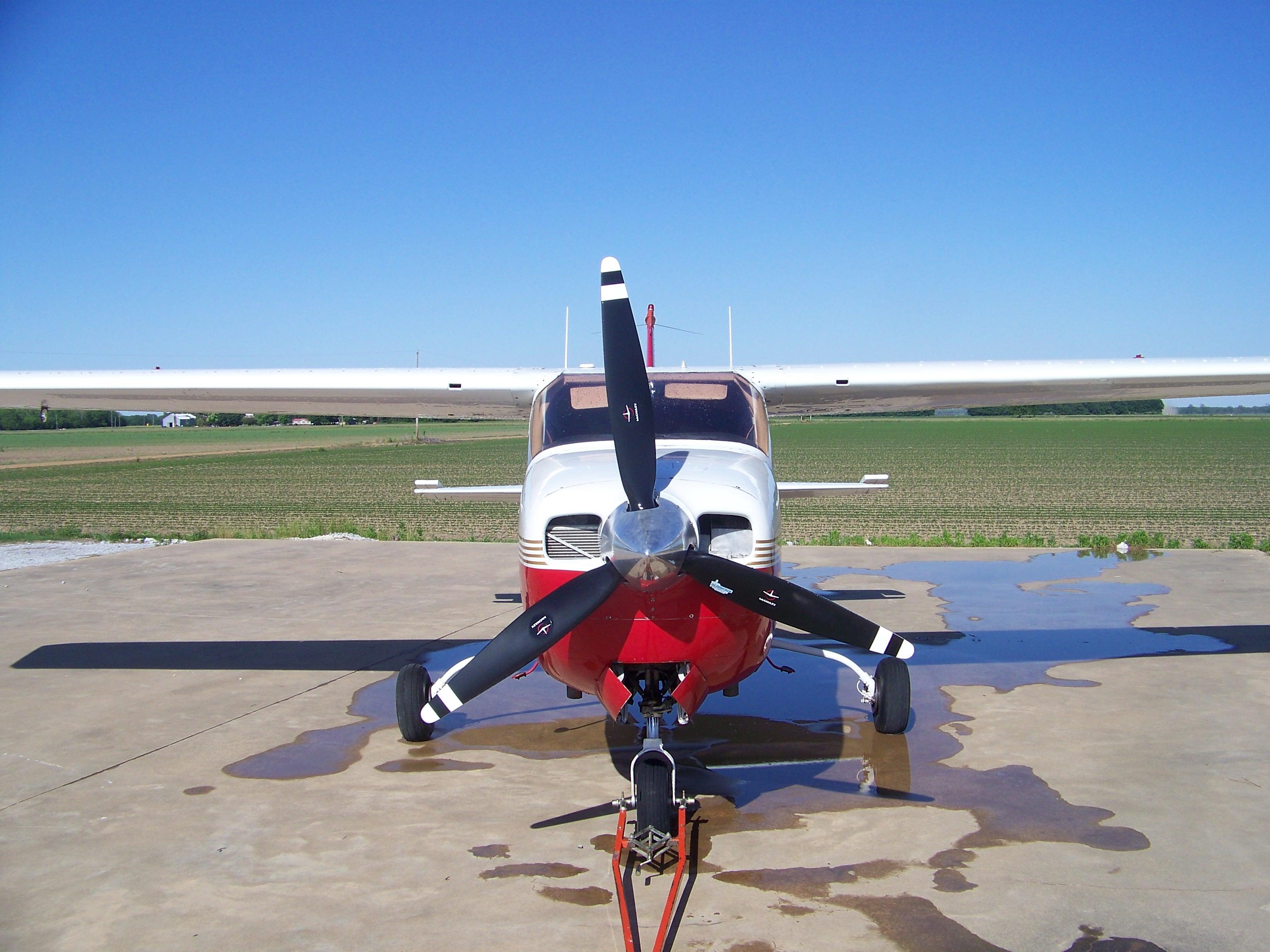 1970 Cessna 210K - Located in Newport, Arkansas