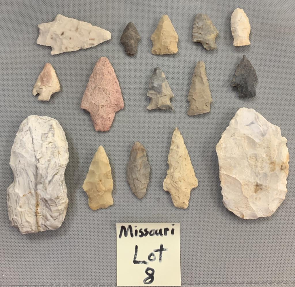Lot of Missouri blades, arrowheads, etc.