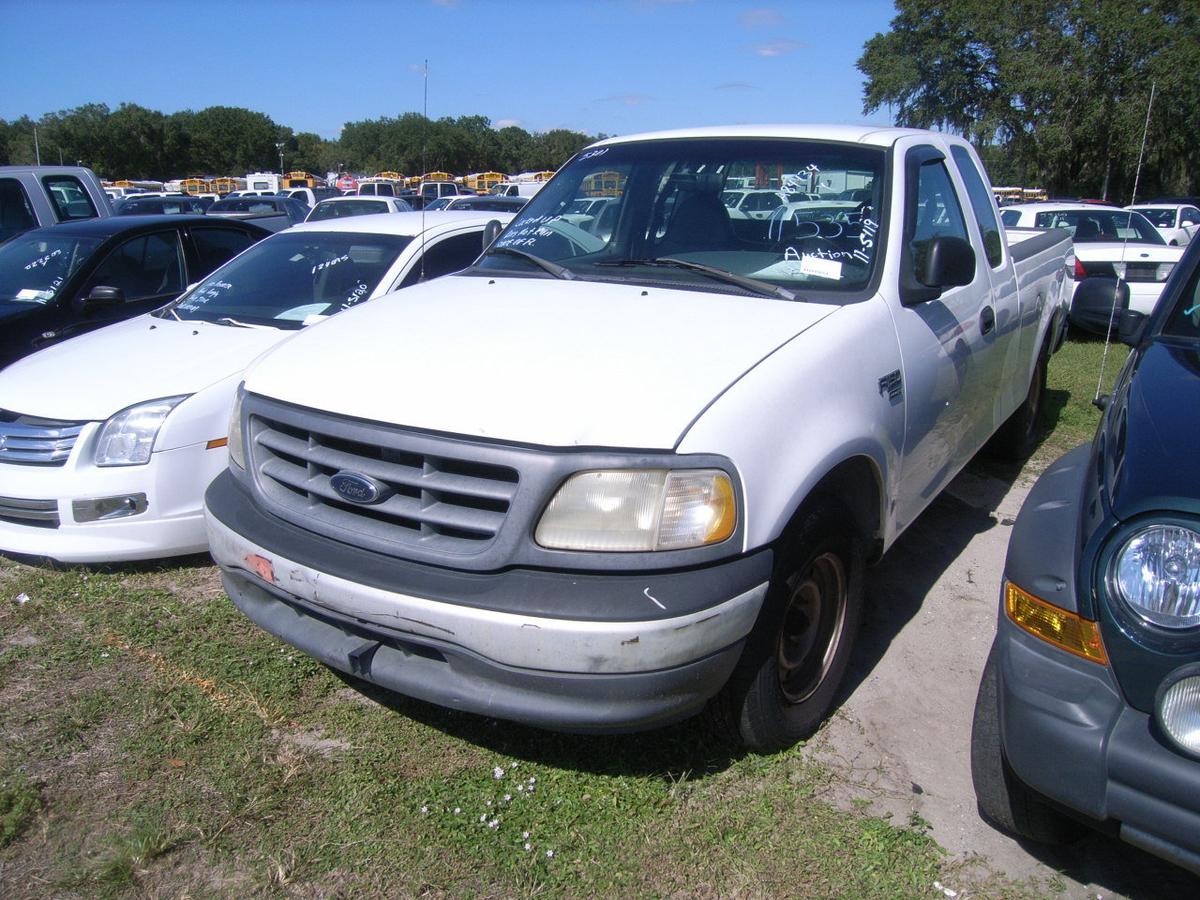 11-05119 (Trucks-Pickup 2D)  Seller:Florida State ACS 2000 FORD F150