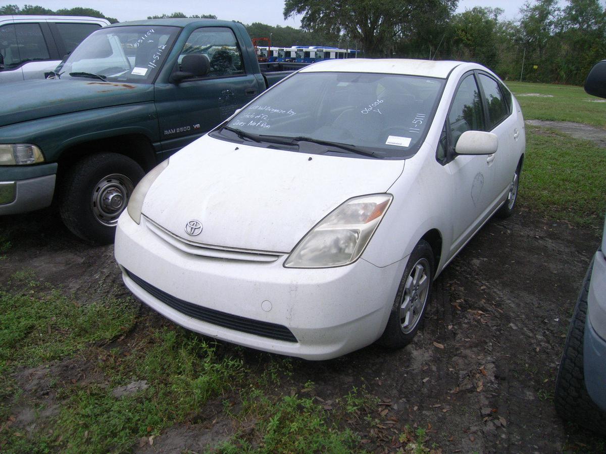 11-05111 (Cars-Sedan 4D)  Seller:Florida State DEP 2004 TOYT PRIUS