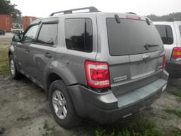 12-05113 (Cars-SUV 4D)  Seller:Florida State DEP 2008 FORD ESCAPE