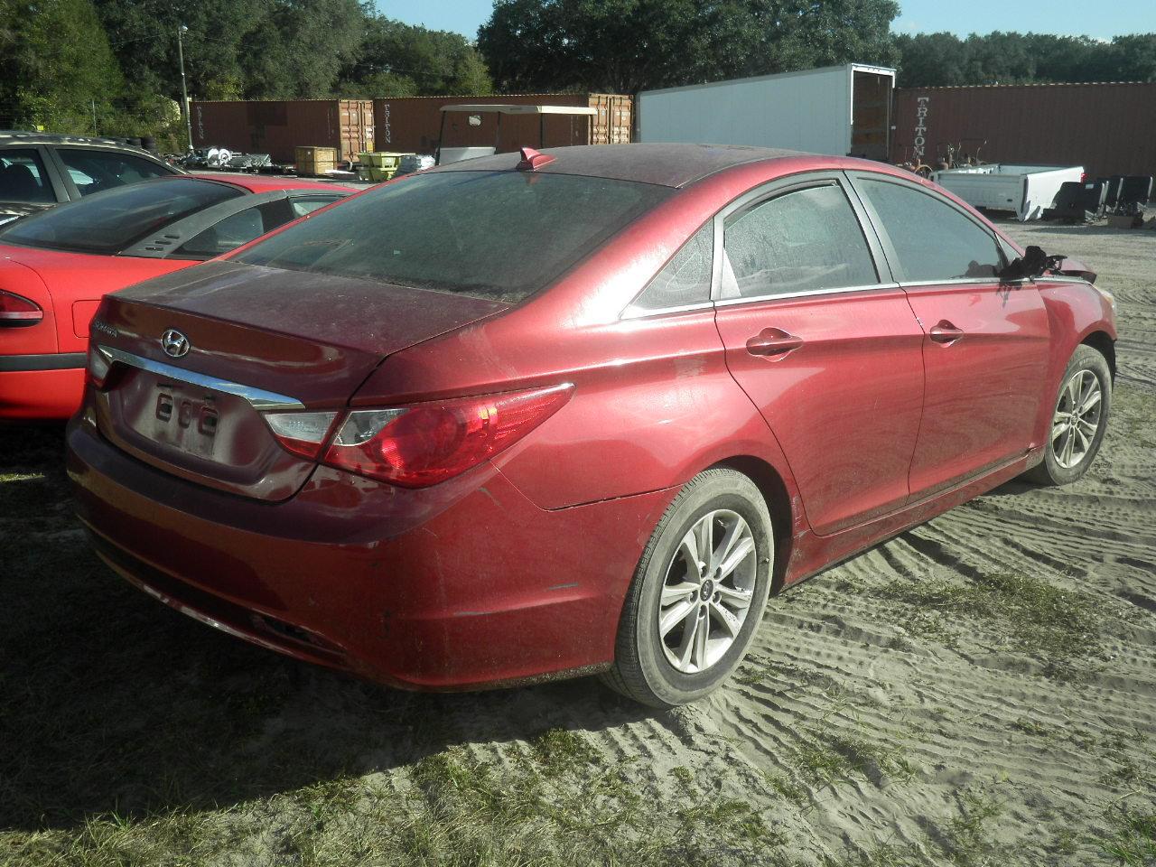 12-05129 (Cars-Sedan 4D)  Seller:Private/Dealer 2013 HYUN SONATA