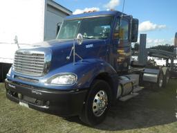 1-08212 (Trucks-Tractor)  Seller:Private/Dealer 2007 FRHT COLUMBIA