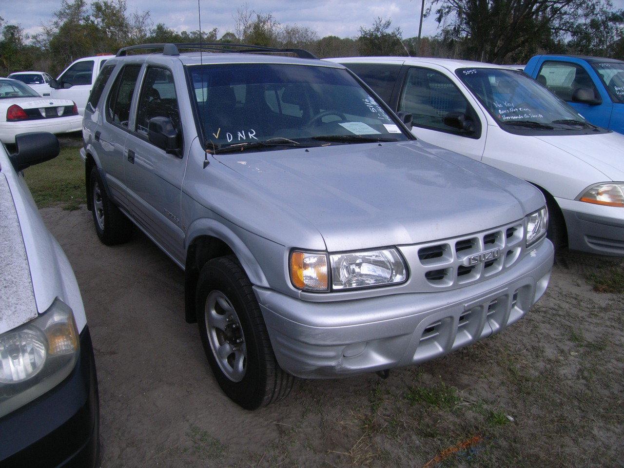 1-05116 (Cars-SUV 4D)  Seller:Private/Dealer 2001 ISUZ RODEO