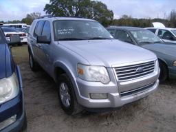 1-05132 (Cars-SUV 4D)  Seller:Florida State FDLE 2010 FORD EXPLORER