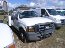 1-08220 (Trucks-Utility 4D)  Seller:Hillsborough County B.O.C.C. 2007 FORD F350SD