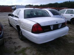 1-05127 (Cars-Sedan 4D)  Seller:Hillsborough County Sheriff-s 2010 FORD CROWNVIC