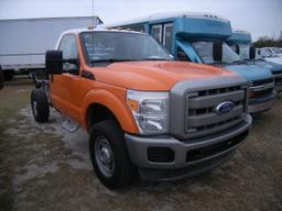 1-08227 (Trucks-Chasis)  Seller:Pasco County Mosquito Control 2011 FORD F350