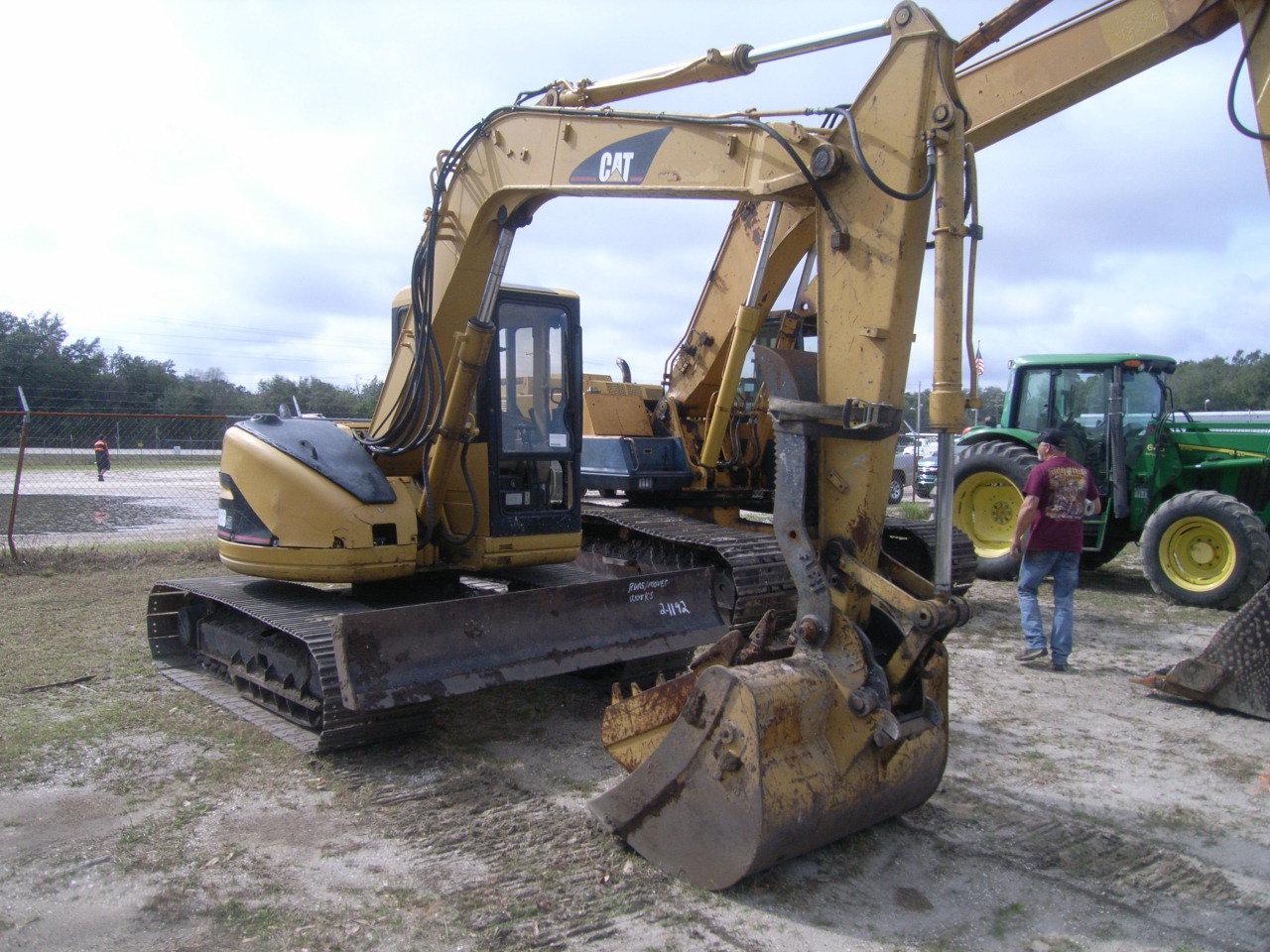 2-01192 (Equip.-Excavator)  Seller:Private/Dealer CAT 308B-SR TRACK EXCAVATOR WITH EXTRA