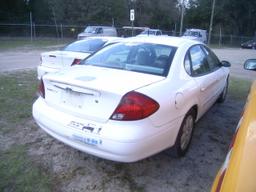 3-06111 (Cars-Sedan 4D)  Seller:Florida State DOT 2001 FORD TAURUS