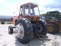 5-01130 (Equip.-Tractor)  Seller:Private/Dealer ALLIS-CHALMERS CAB FARM TRACTOR