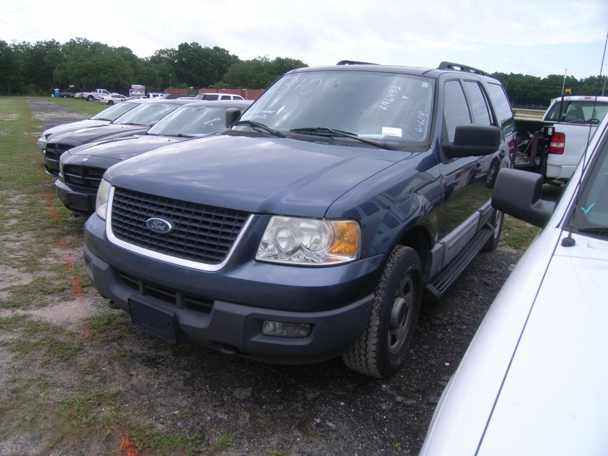 6-06118 (Cars-SUV 4D)  Seller:Florida State SAO 06 2005 FORD EXPEDITIO