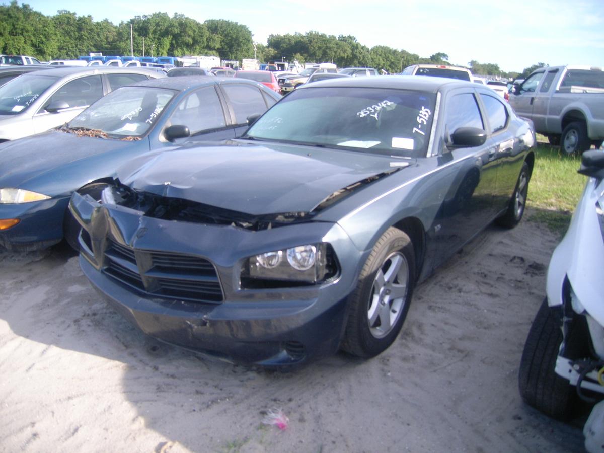 7-05135 (Cars-Sedan 4D)  Seller:Florida State DFS 2008 DODG CHARGER