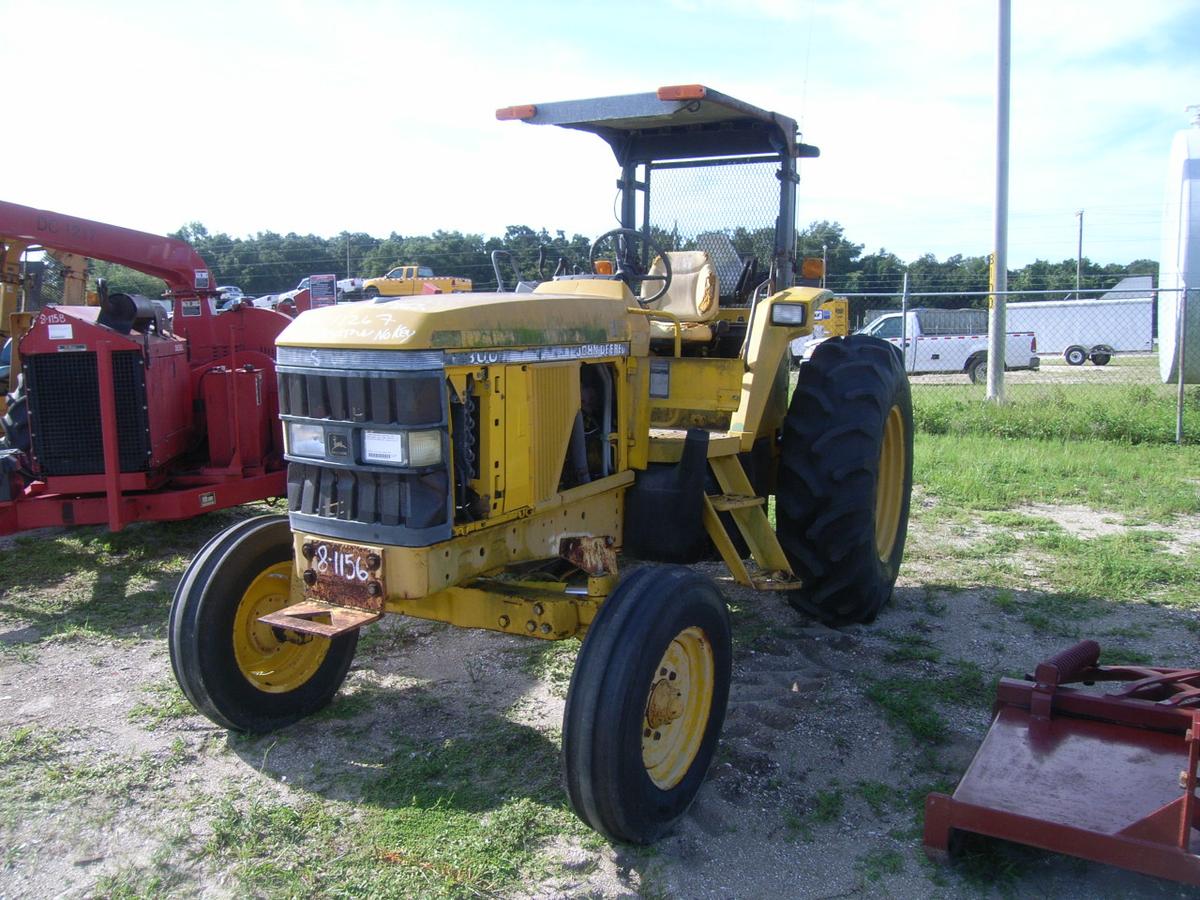 8-01156 (Equip.-Tractor)  Seller:Florida State DOT JOHN DEERE 6300 DIESEL OROPS TRACTOR