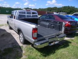 8-05130 (Trucks-Pickup 2D)  Seller:Manatee County Sheriff 1998 NISS FRONTIER