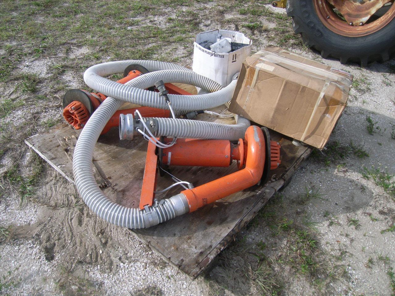 1-01142 (Equip.-Sprayer)  Seller:Sarasota County Commissioners SIMPLEX FIRE ATTACK SPRAY SYSTEM WITH