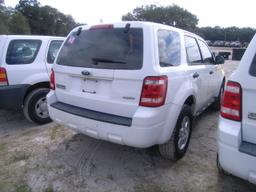 2-05123 (Cars-SUV 4D)  Seller:Hillsborough County B.O.C.C. 2009 FORD ESCAPE