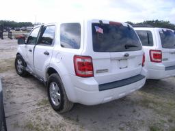 2-05123 (Cars-SUV 4D)  Seller:Hillsborough County B.O.C.C. 2009 FORD ESCAPE