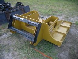 4-01122 (Equip.-Implement- misc.)  Seller:Private/Dealer SEC 90 INCH SKID STEER LOADER QUICK CONN