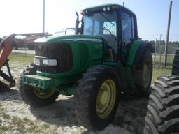 6-01140 (Equip.-Tractor)  Seller: Gov/Manatee County JOHN DEERE 7220 4X4 ENCLOSED CAB DIESEL