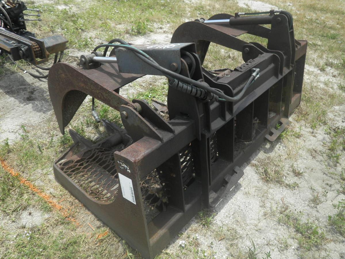 6-01110 (Equip.-Implement- misc.)  Seller:Private/Dealer SKID STEER LOADER 78 INCH GRAPPLE BUCKET