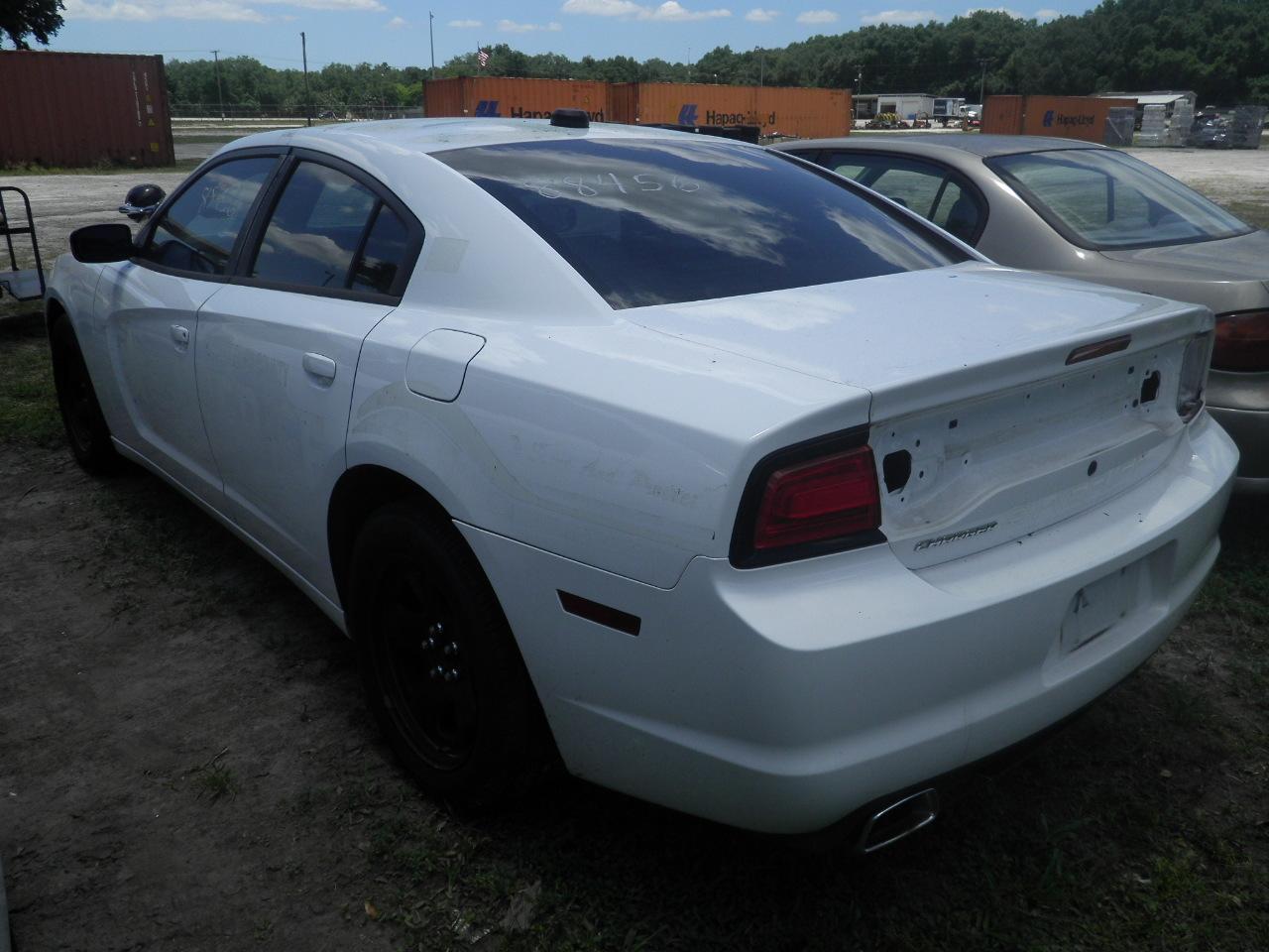 6-05112 (Cars-Sedan 4D)  Seller: Gov/Hillsborough County Sheriff-s 2012 DODG CHARGER