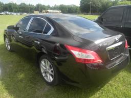 6-07126 (Cars-Sedan 4D)  Seller:Private/Dealer 2011 NISS MAXIMA