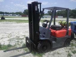 7-01144 (Equip.-Fork lift)  Seller:Private/Dealer TAILIFT FG25 LPG 3000LB FORKLIFT