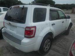 7-05127 (Cars-SUV 4D)  Seller: Gov/Hillsborough Area Regional Tra 2008 FORD ESCAPE