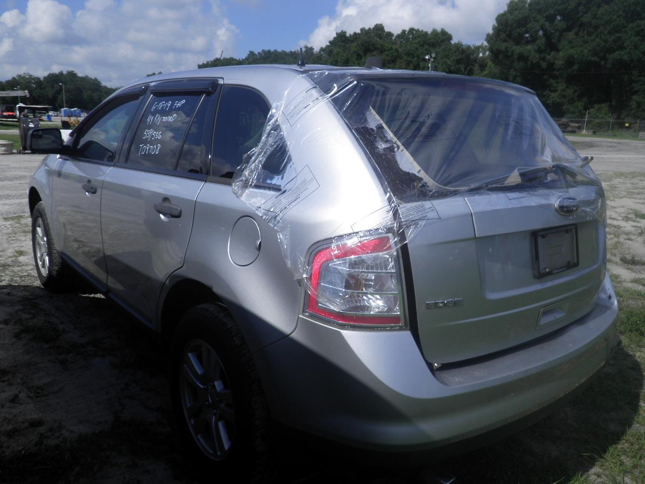 7-05153 (Cars-SUV 4D)  Seller: Florida State FWC 2010 FORD EDGE