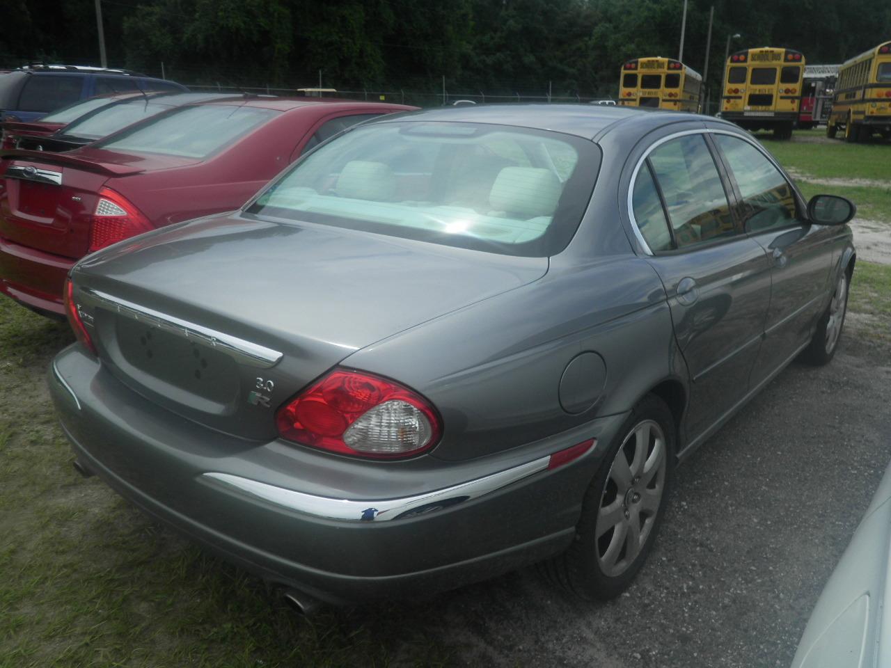 7-07120 (Cars-Sedan 4D)  Seller:Private/Dealer 2004 JAGU XTYPE