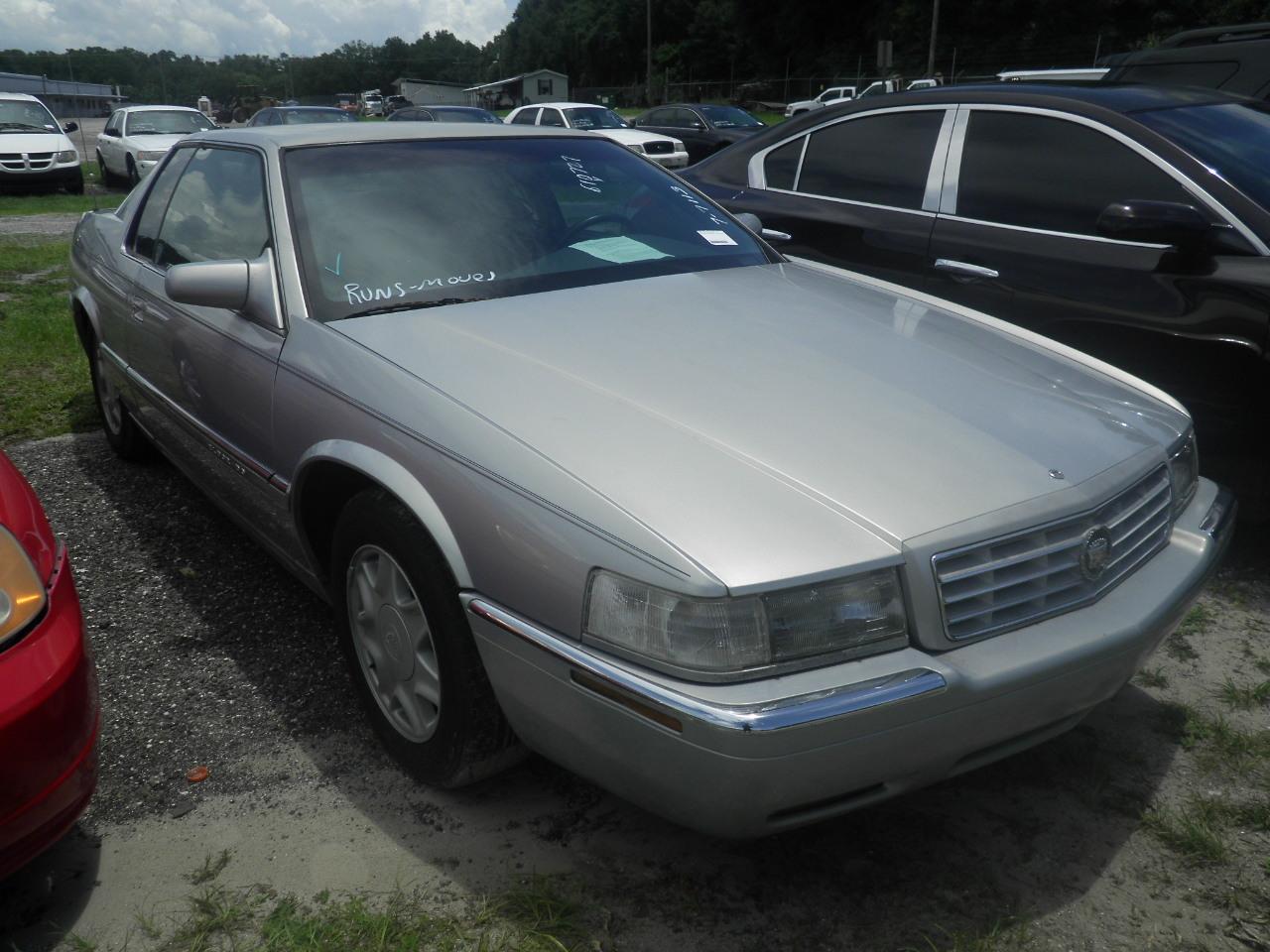 7-07113 (Cars-Sedan 2D)  Seller:Private/Dealer 1998 CADI ELDORADO