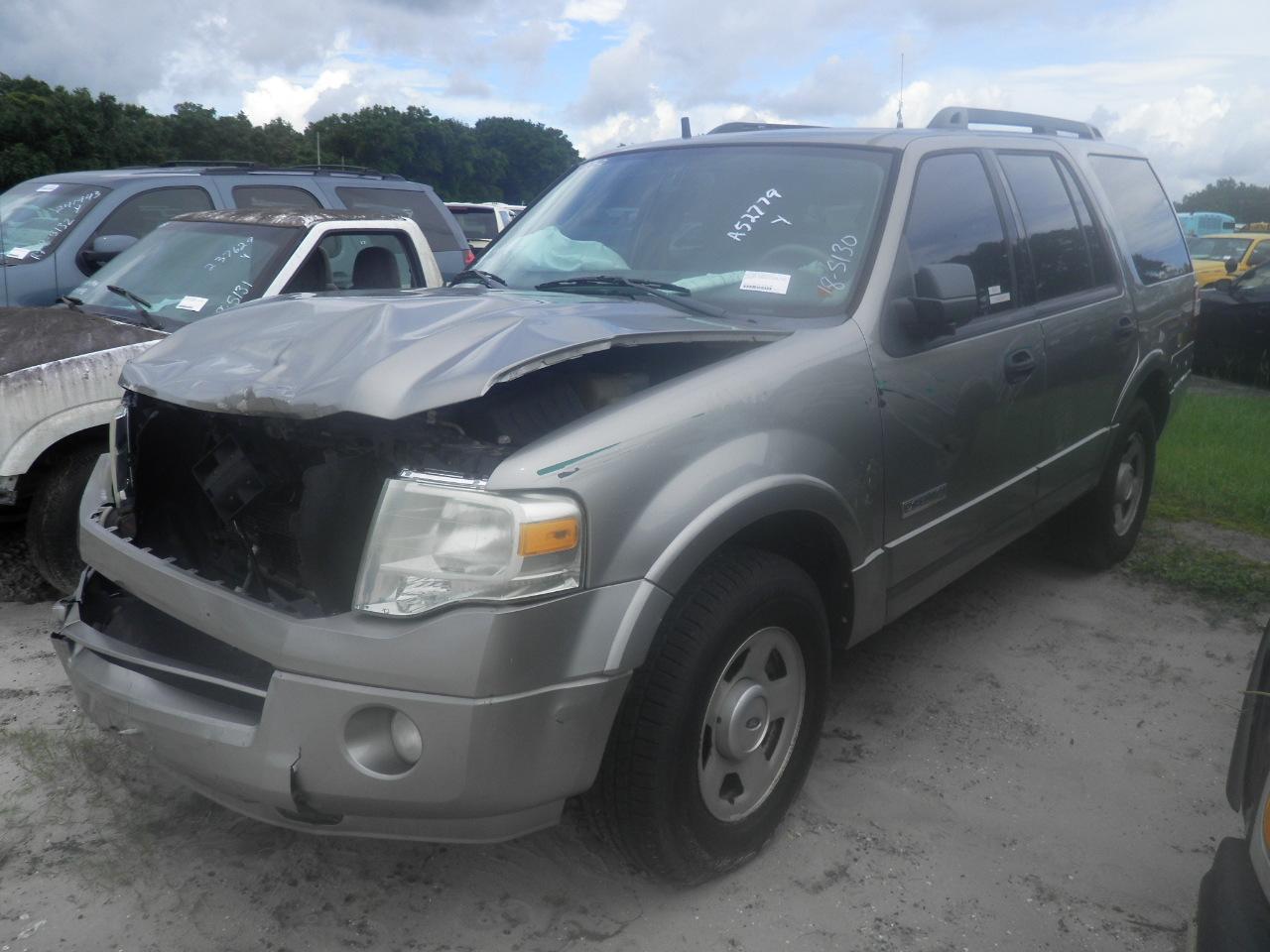 8-05130 (Cars-SUV 4D)  Seller: Florida State F.W.C. 2008 FORD EXPEDITIO