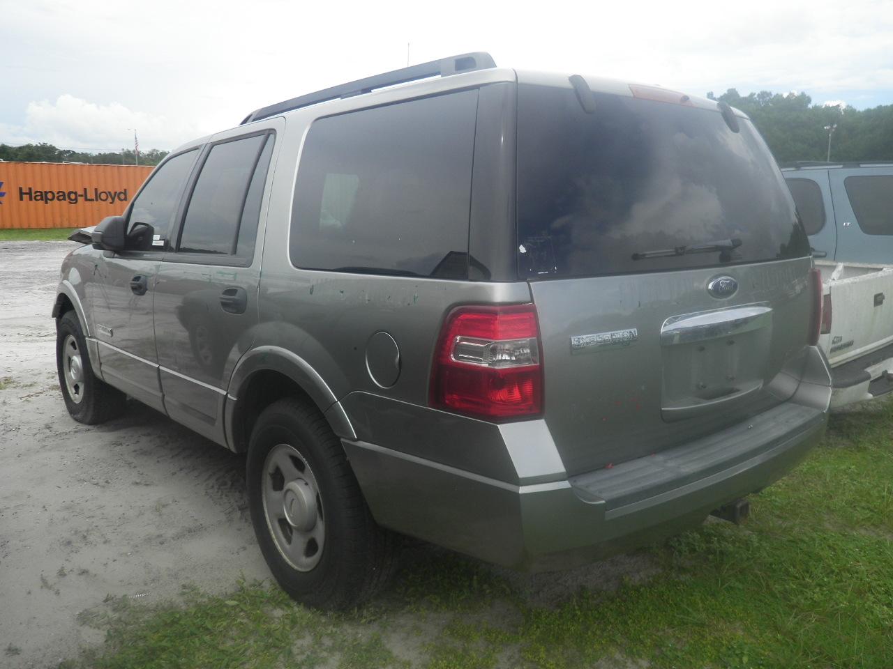 8-05130 (Cars-SUV 4D)  Seller: Florida State F.W.C. 2008 FORD EXPEDITIO