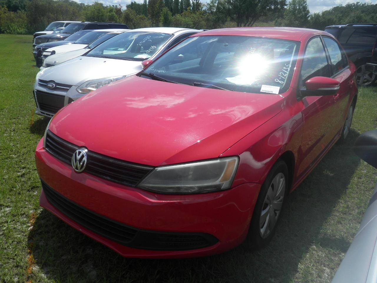 9-07134 (Cars-Sedan 4D)  Seller:Private/Dealer 2012 VOLK JETTA