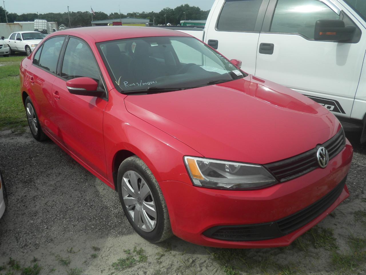 9-07134 (Cars-Sedan 4D)  Seller:Private/Dealer 2012 VOLK JETTA