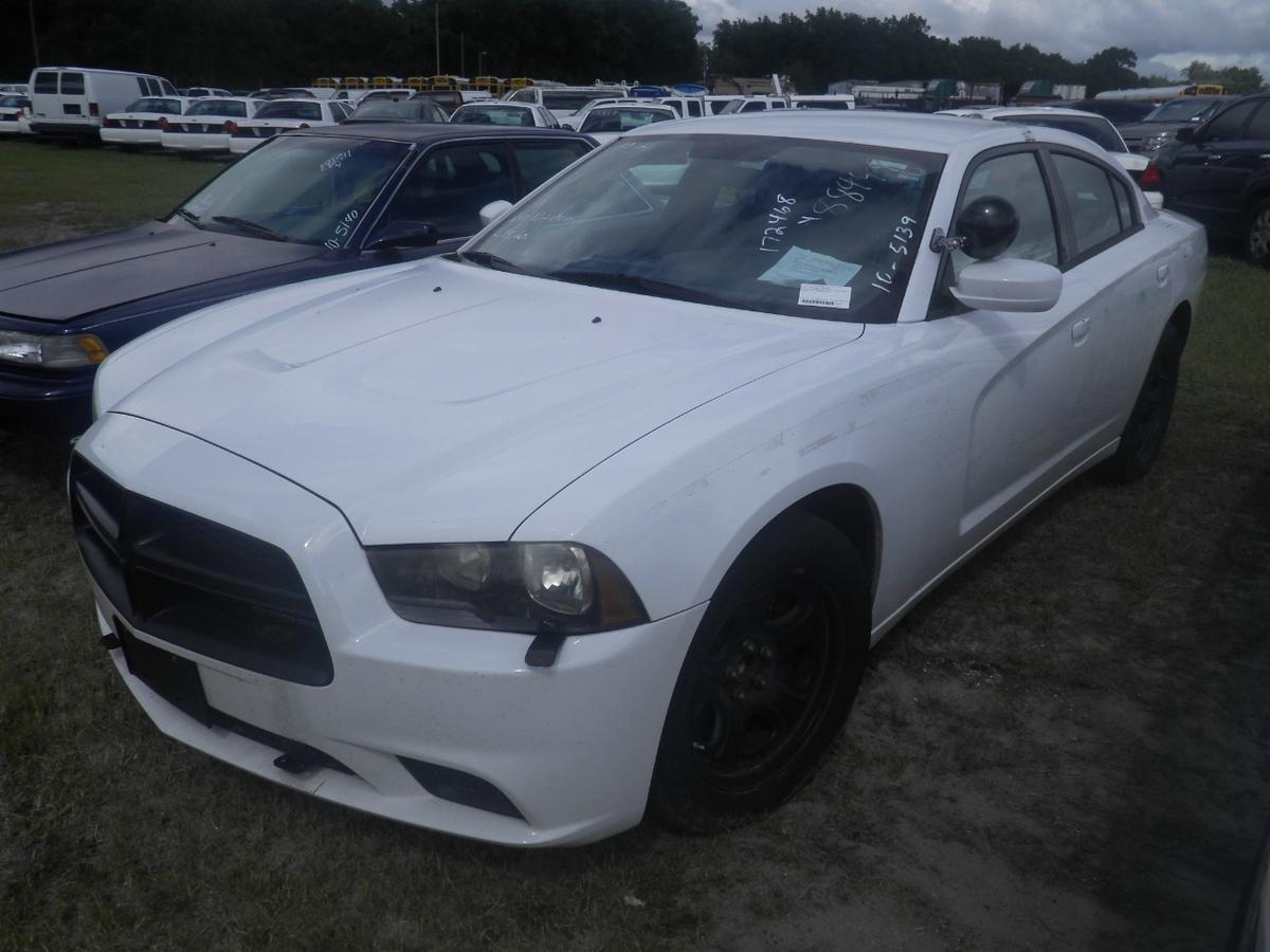 10-05139 (Cars-Sedan 4D)  Seller: Gov/Hillsborough County Sheriff-s 2012 DODG CHARGER