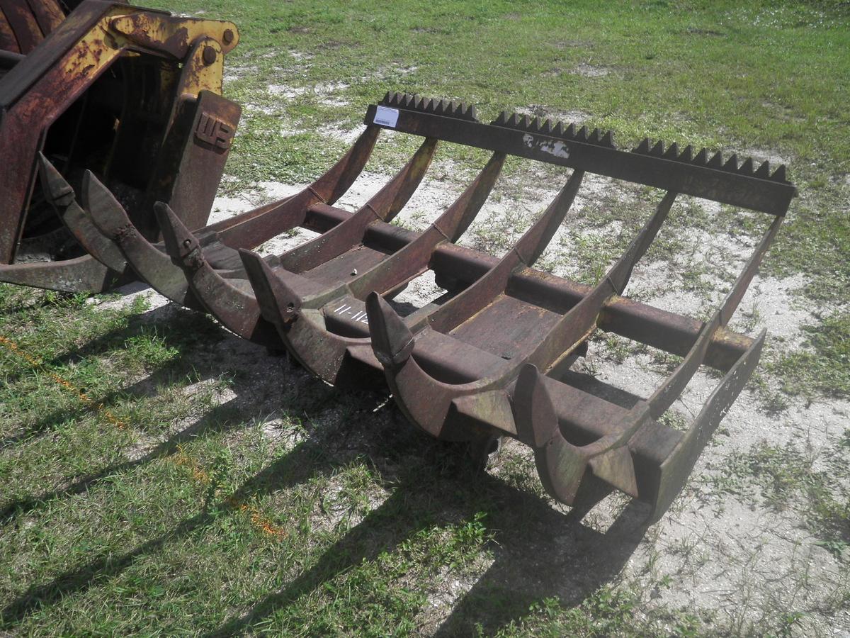 11-01126 (Equip.-Implement- misc.)  Seller:Private/Dealer WHEEL LOADER ROOT RAKE ATTACHMENT