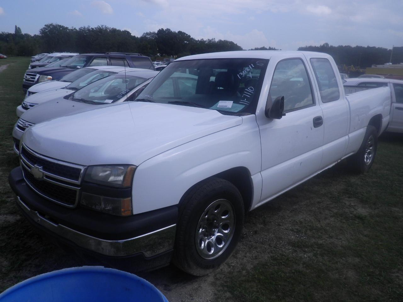 11-07110 (Trucks-Pickup 2D)  Seller:Private/Dealer 2007 CHEV 1500