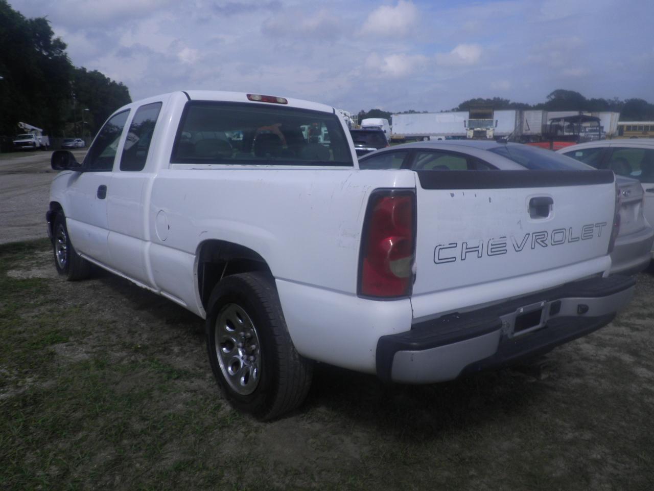 11-07110 (Trucks-Pickup 2D)  Seller:Private/Dealer 2007 CHEV 1500