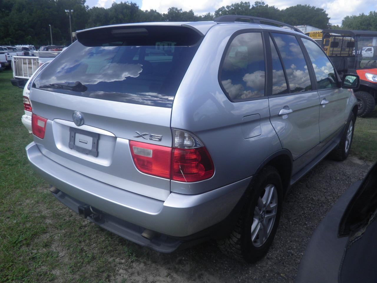 11-07138 (Cars-SUV 4D)  Seller:Private/Dealer 2004 BMW X5