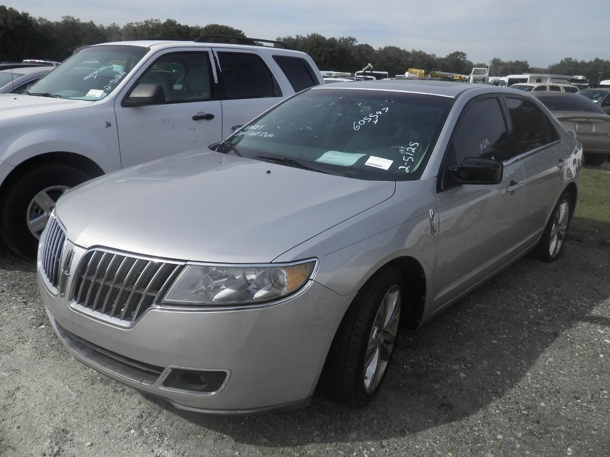 2-05125 (Cars-Sedan 4D)  Seller:Private/Dealer 2010 LINC MKZ