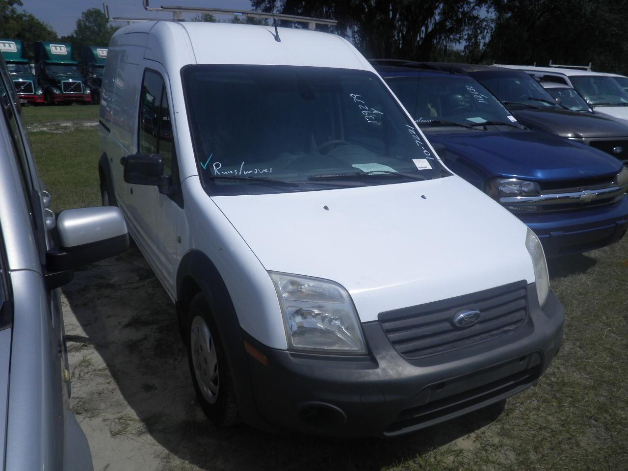 5-07110 (Trucks-Van Cargo)  Seller:Private/Dealer 2013 FORD TRANSIT