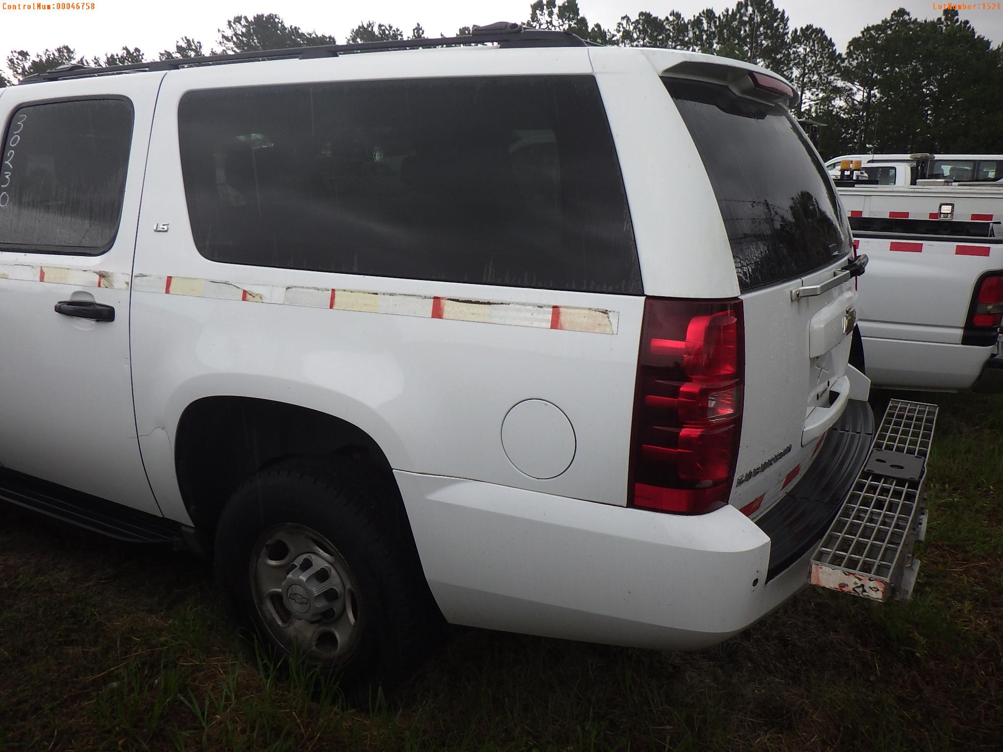 6-15021 (Cars-SUV 4D)  Seller: Florida State D.O.T. 2007 CHEV SUBURBAN