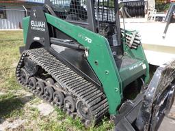 7-01120 (Equip.-Loader- skid steer)  Seller:Private/Dealer TEREX PT-70 TRACK SKI