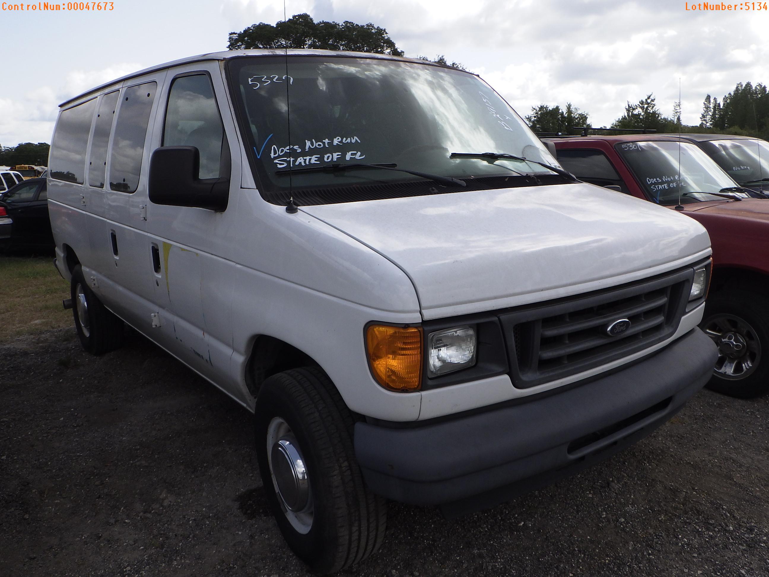 7-05134 (Cars-Van 3D)  Seller: Florida State D.O.H. 2006 FORD E350