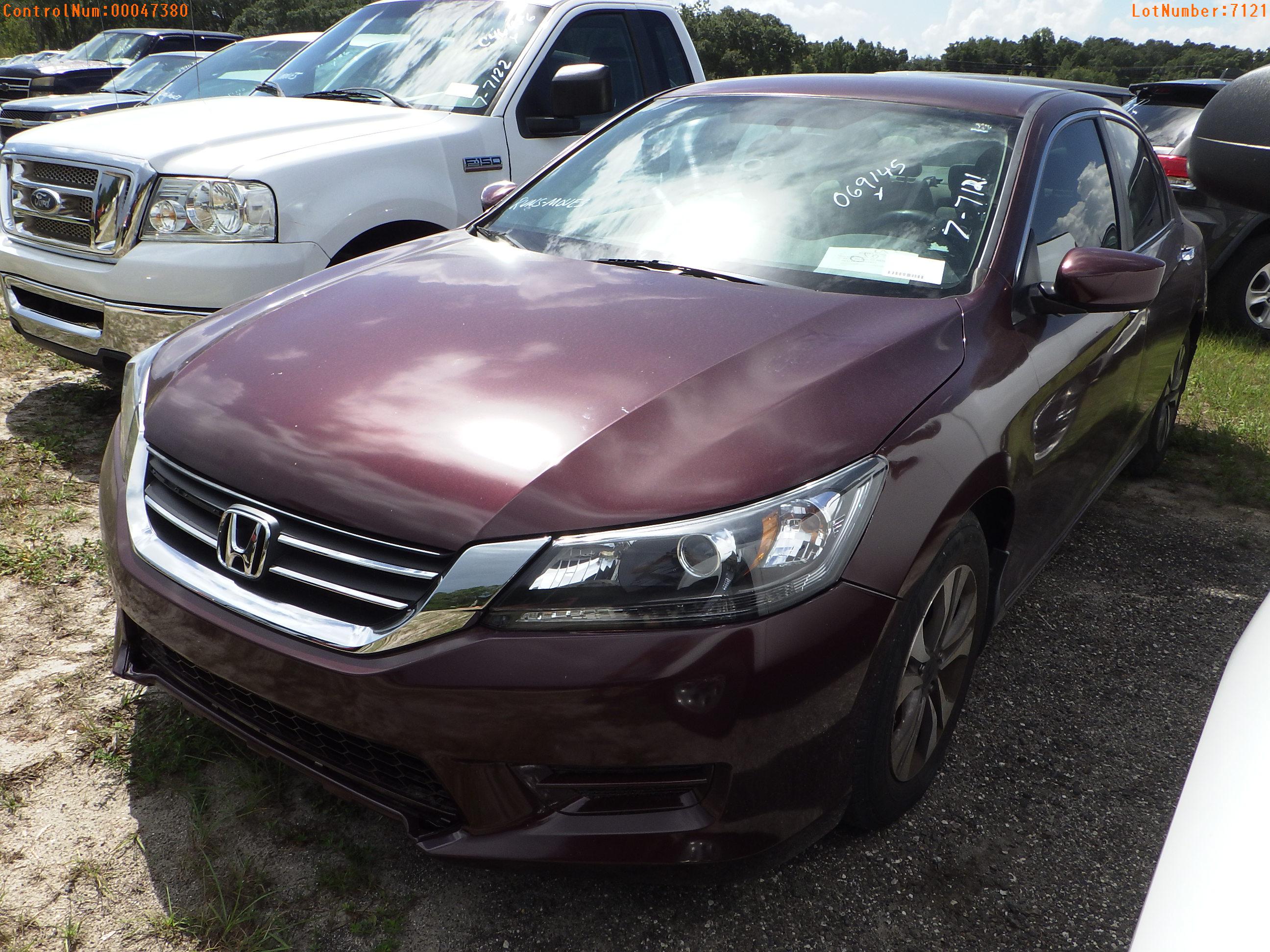 7-07121 (Cars-Sedan 4D)  Seller:Private/Dealer 2013 HOND ACCORD