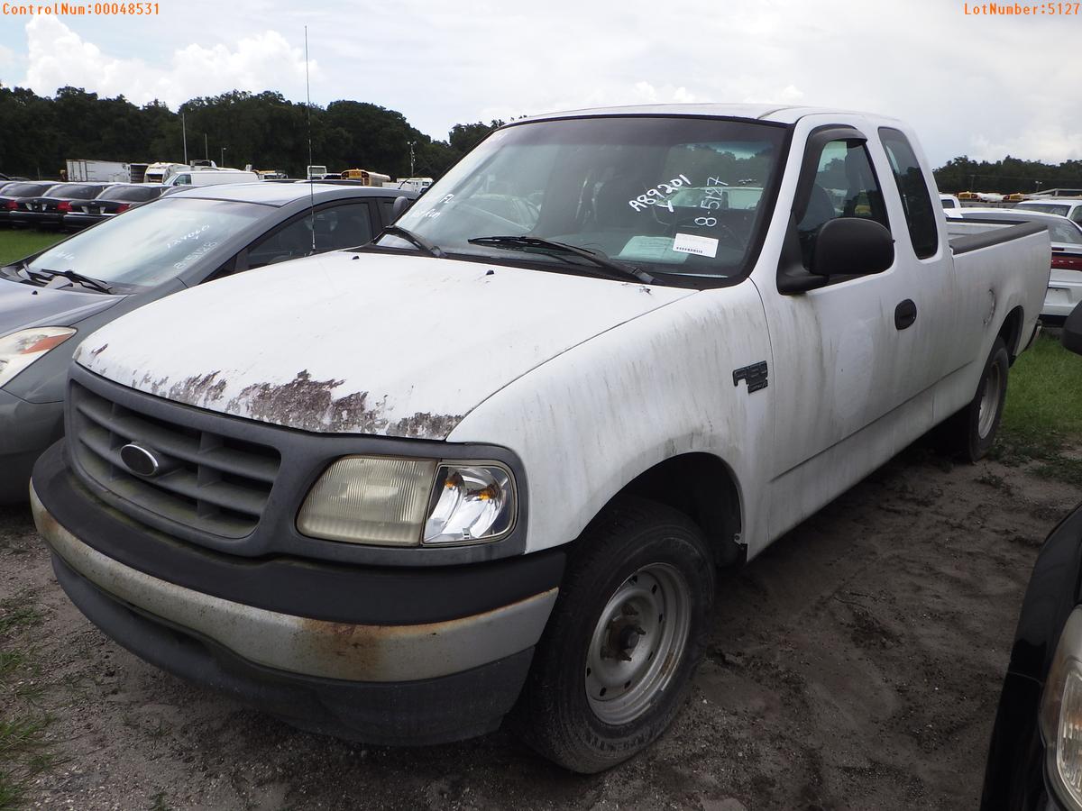 8-05127 (Trucks-Pickup 2D)  Seller: Florida State A.C.S. 2000 FORD F150